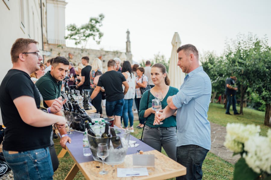 TrojicaFest 2025: KIBLFLAJŠFEST IN VINSKA GALERIJA